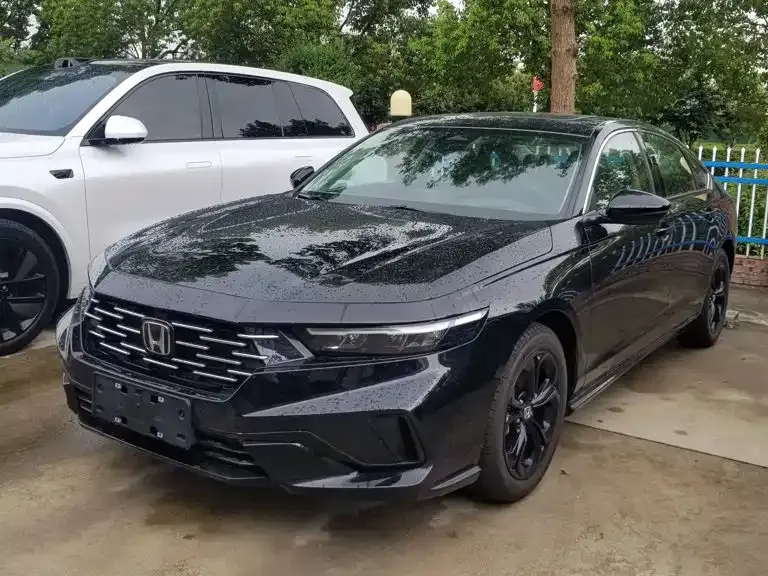 Honda Accord — фото 9
