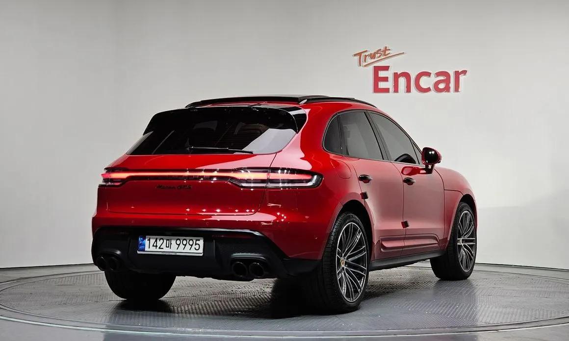 Porsche Macan — фото 5