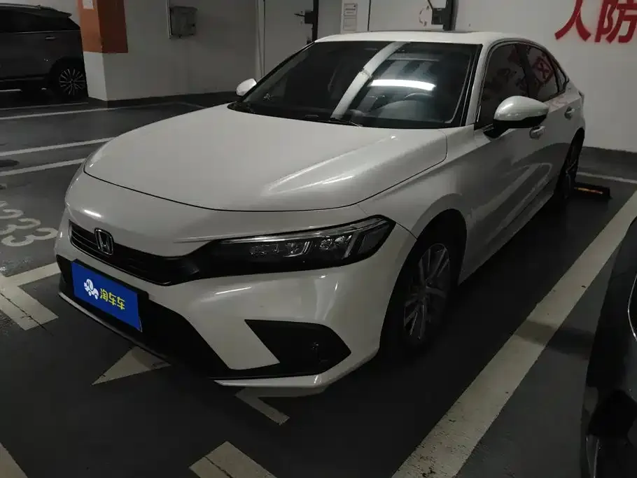 Honda Civic — фото 1