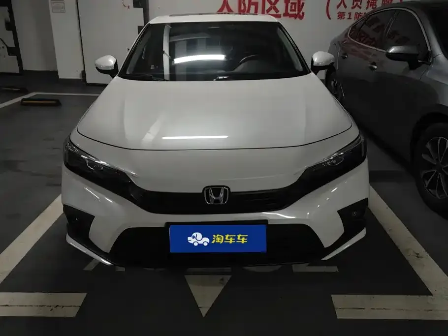 Honda Civic — фото 7