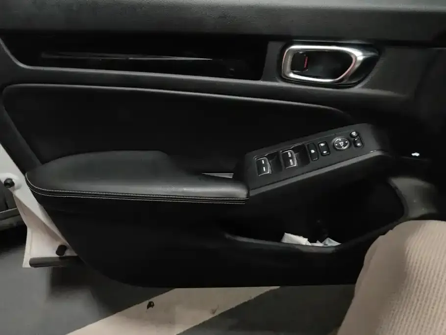 Honda Civic — фото 10
