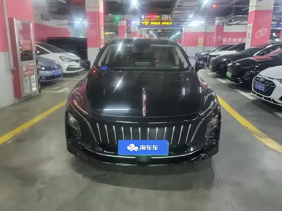 Hongqi E-QM5 — фото 8