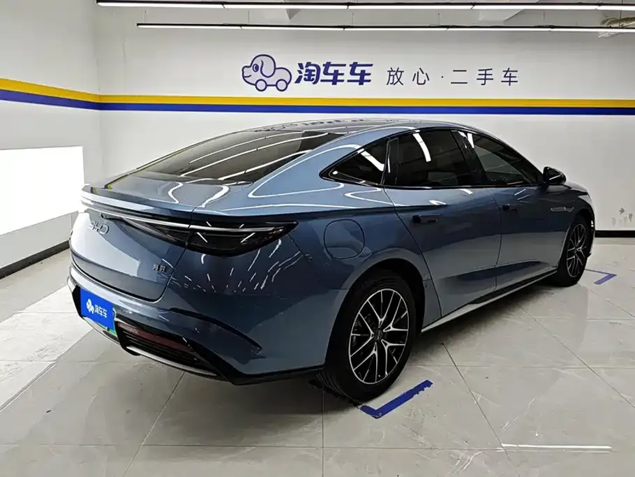 BYD Seal — фото 3