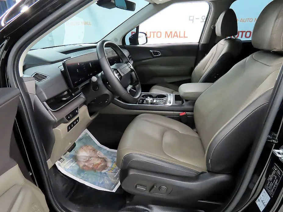 Kia Carnival — фото 10