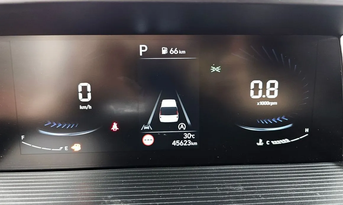Hyundai Staria — фото 6