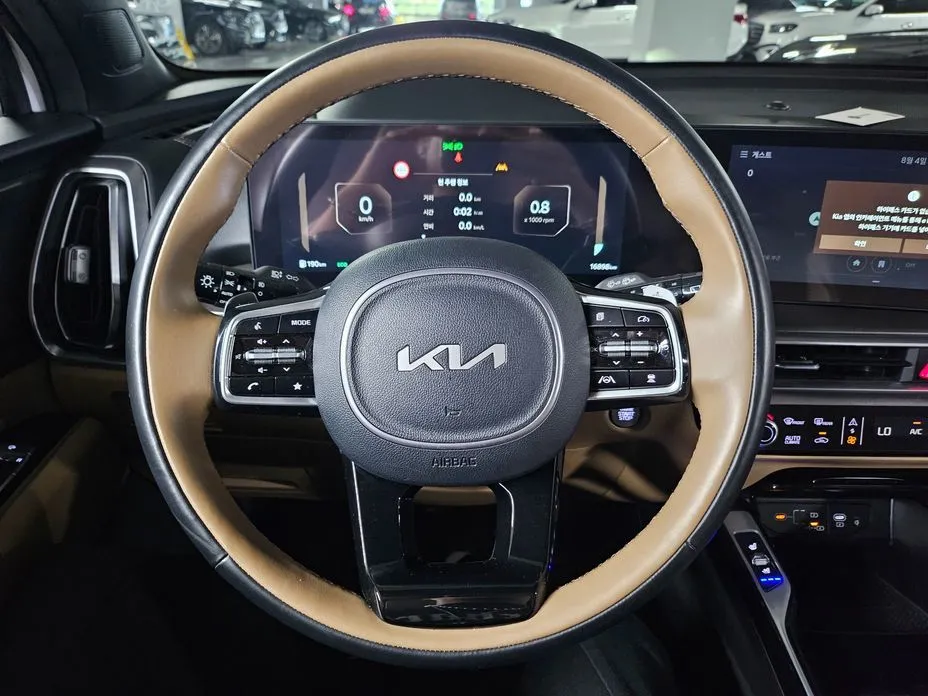 Kia Sorento — фото 4