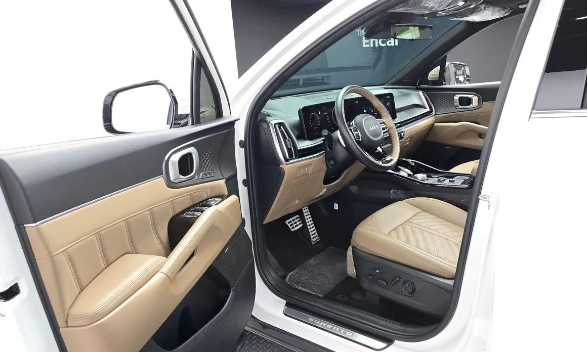 Kia Sorento — фото 7