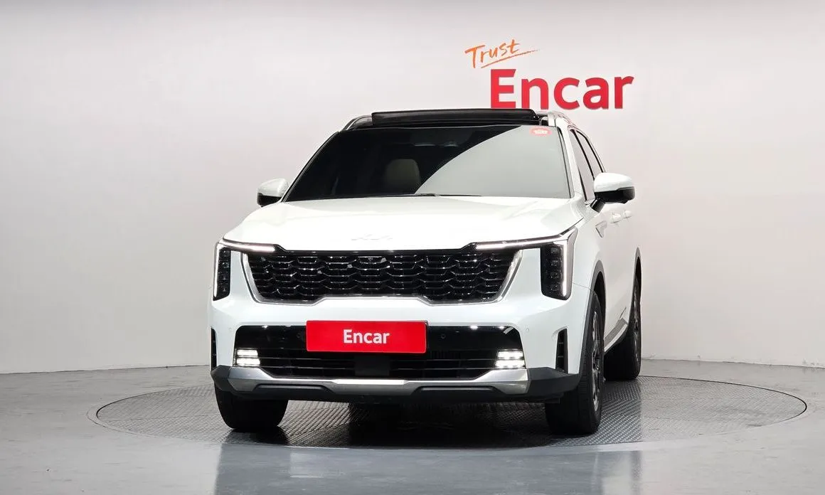 Kia Sorento — фото 8