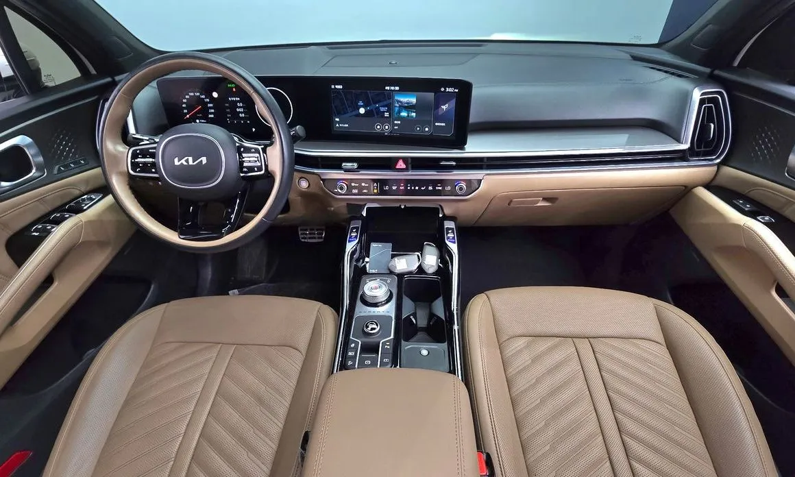 Kia Sorento — фото 9