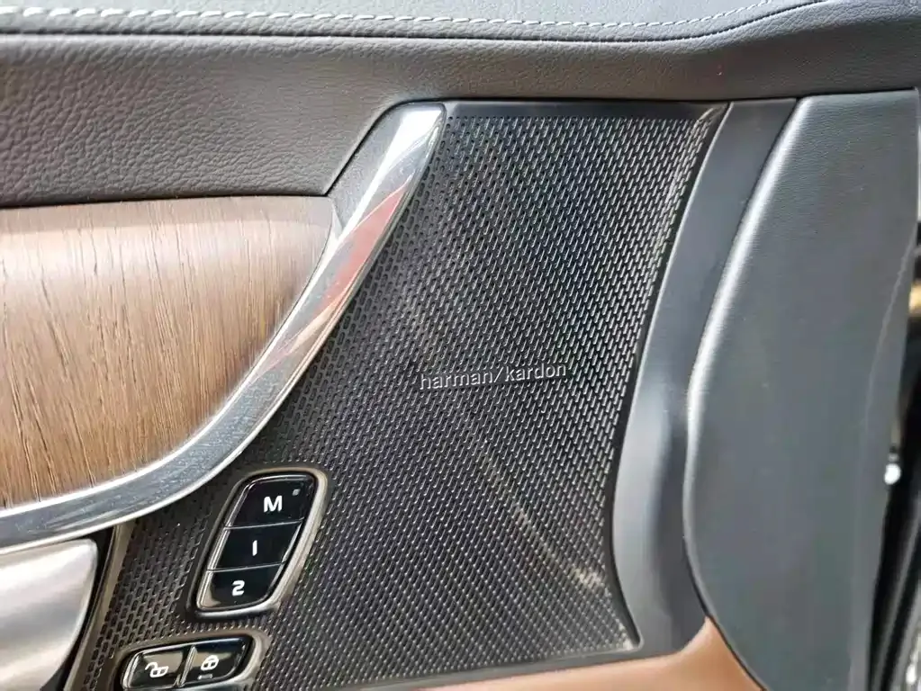 Volvo S90 — фото 10