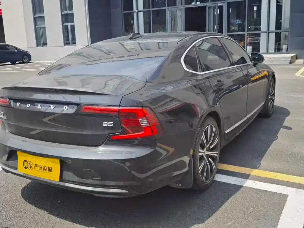 Volvo S90 — фото 2