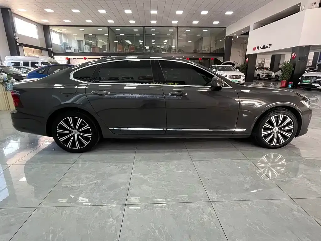 Volvo S90 PHEV — фото 2