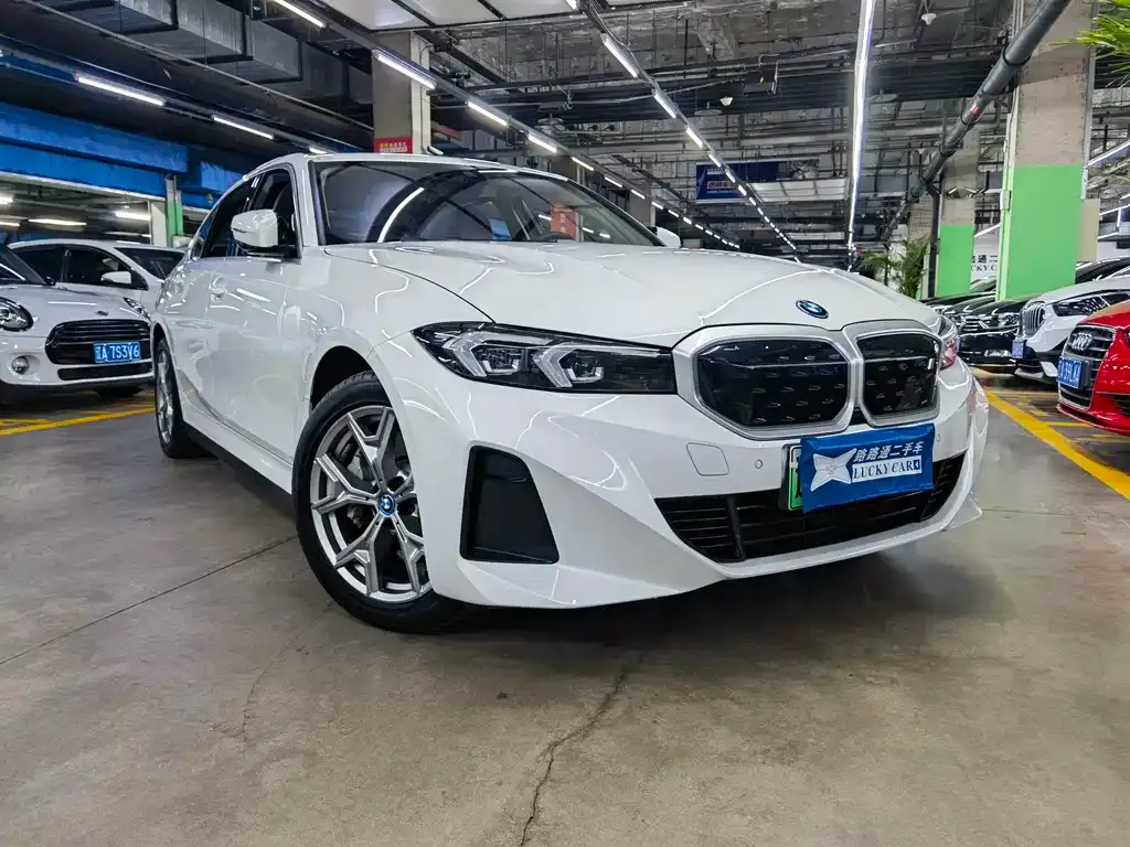 BMW i3 — фото 6