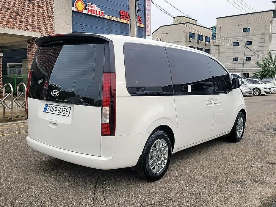 Hyundai Staria — фото 7