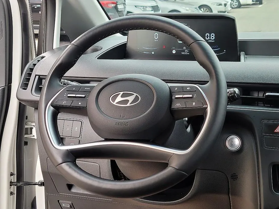Hyundai Staria — фото 9