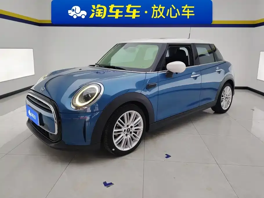 MINI Cooper (3-door) — фото 1