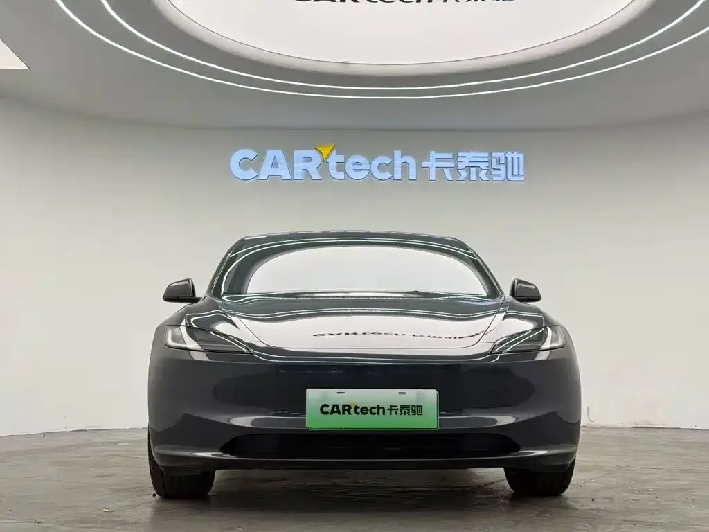 Tesla Model 3 — фото 2