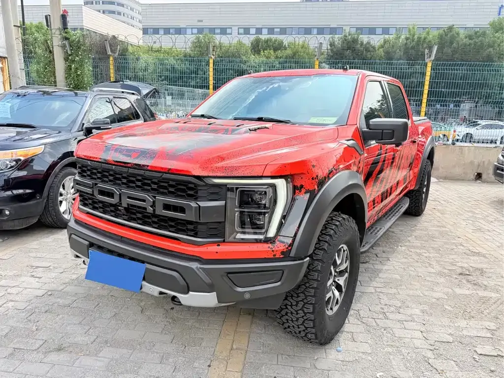 Ford F-150 Raptor — фото 1