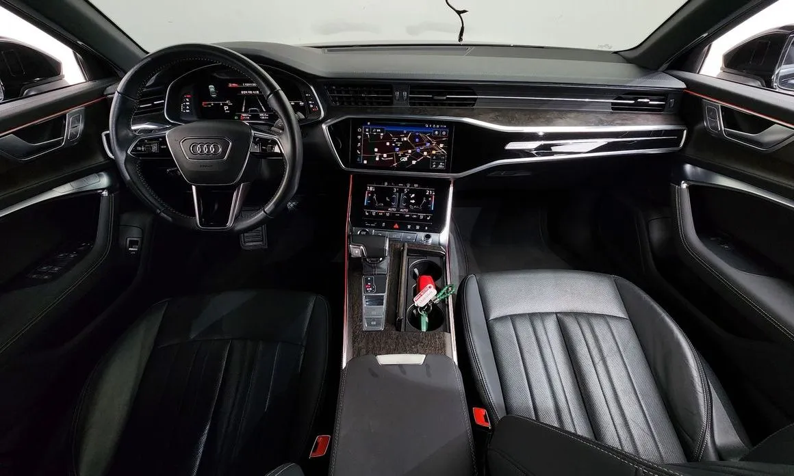 Audi A6 — фото 8