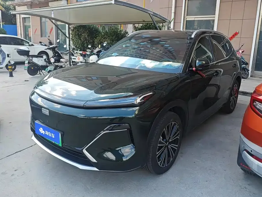 Geely Galaxy Xingjian 7 — фото 1