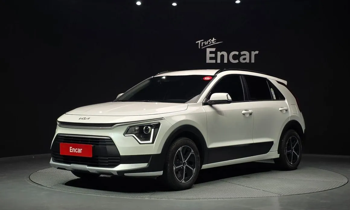 Kia Niro — фото 1