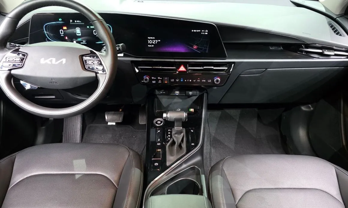 Kia Niro — фото 10