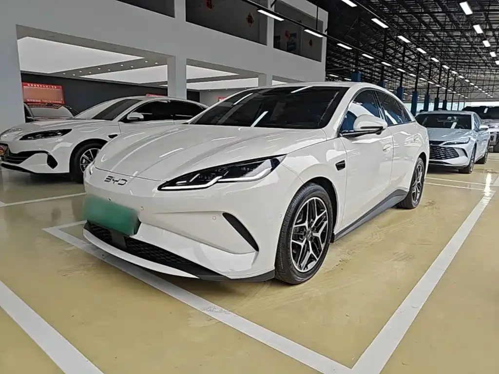 BYD Seal 06 — фото 1