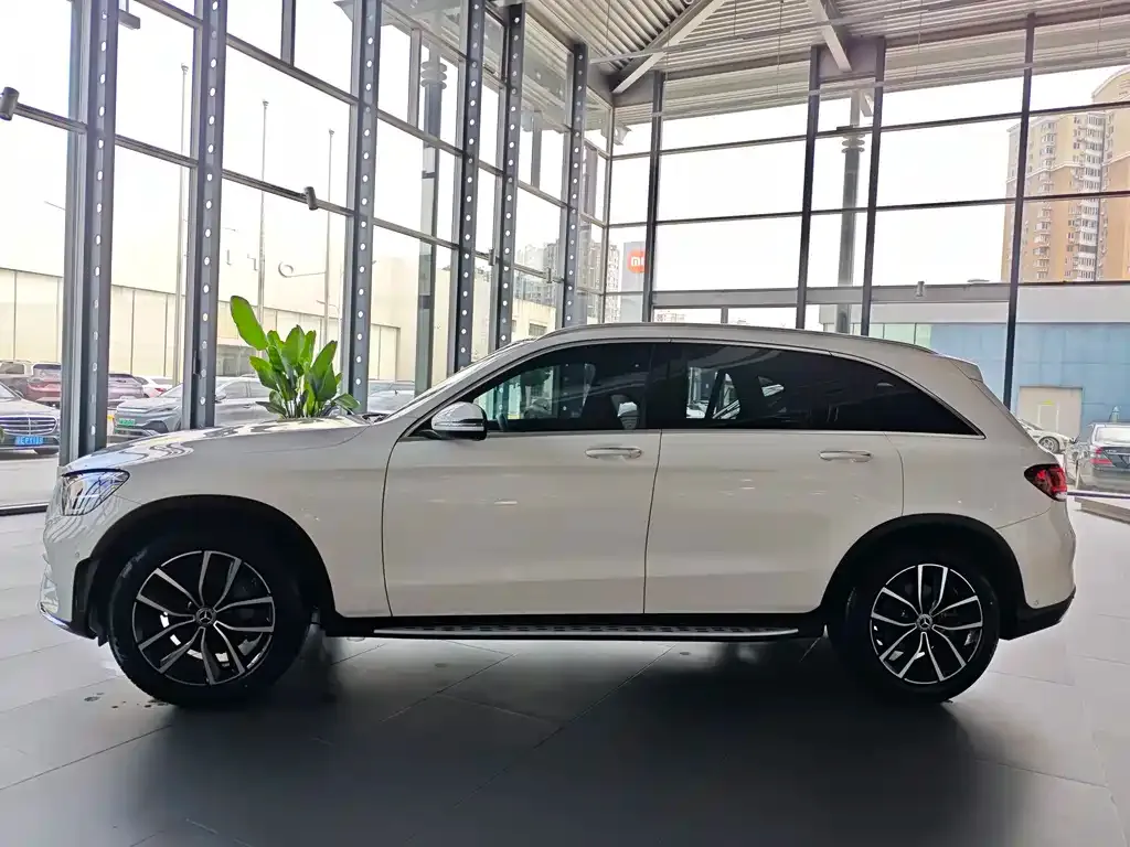Mercedes-Benz GLC — фото 2