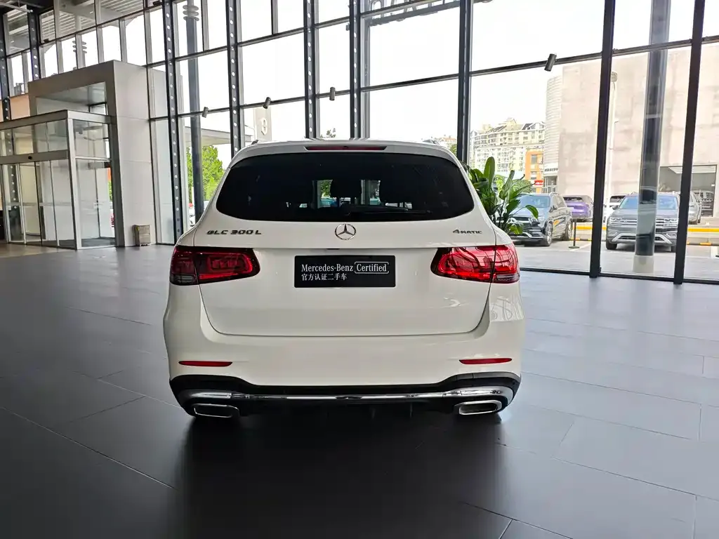 Mercedes-Benz GLC — фото 3