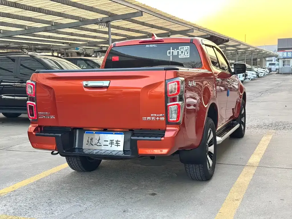 Isuzu D-MAX — фото 3