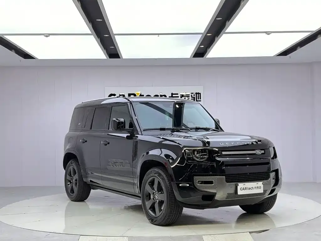Land Rover Defender — фото 9
