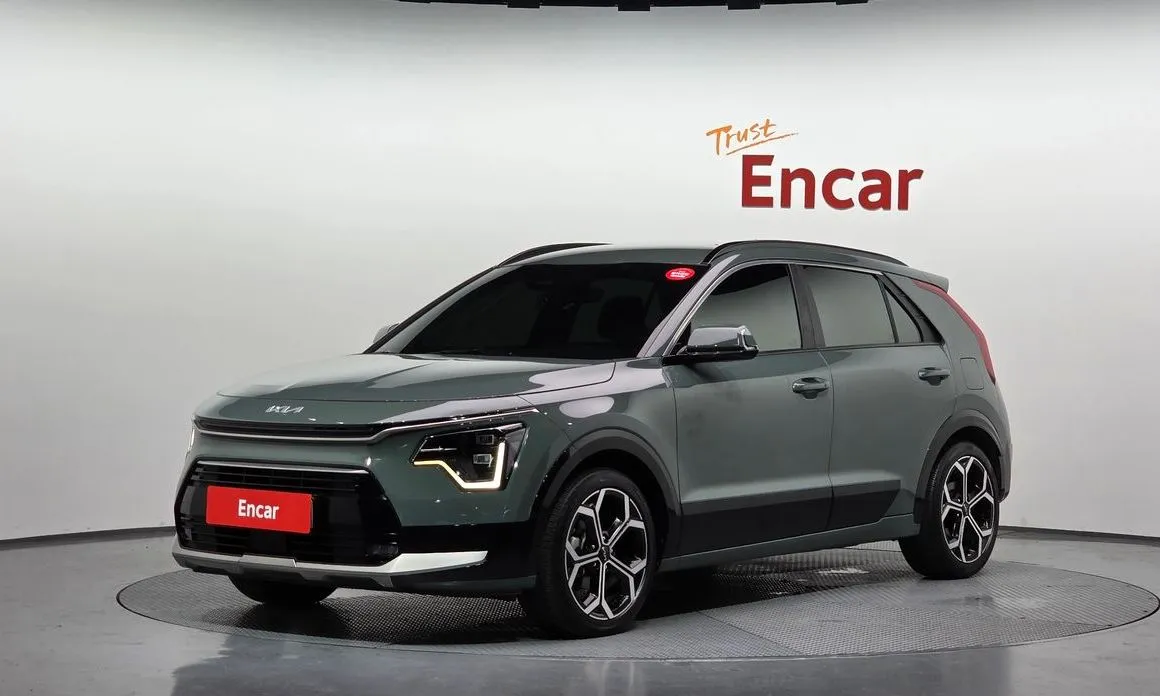 Kia Niro — фото 1