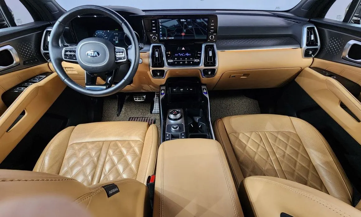 Kia Sorento — фото 9