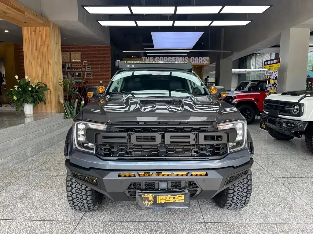 Ford Ranger — фото 10