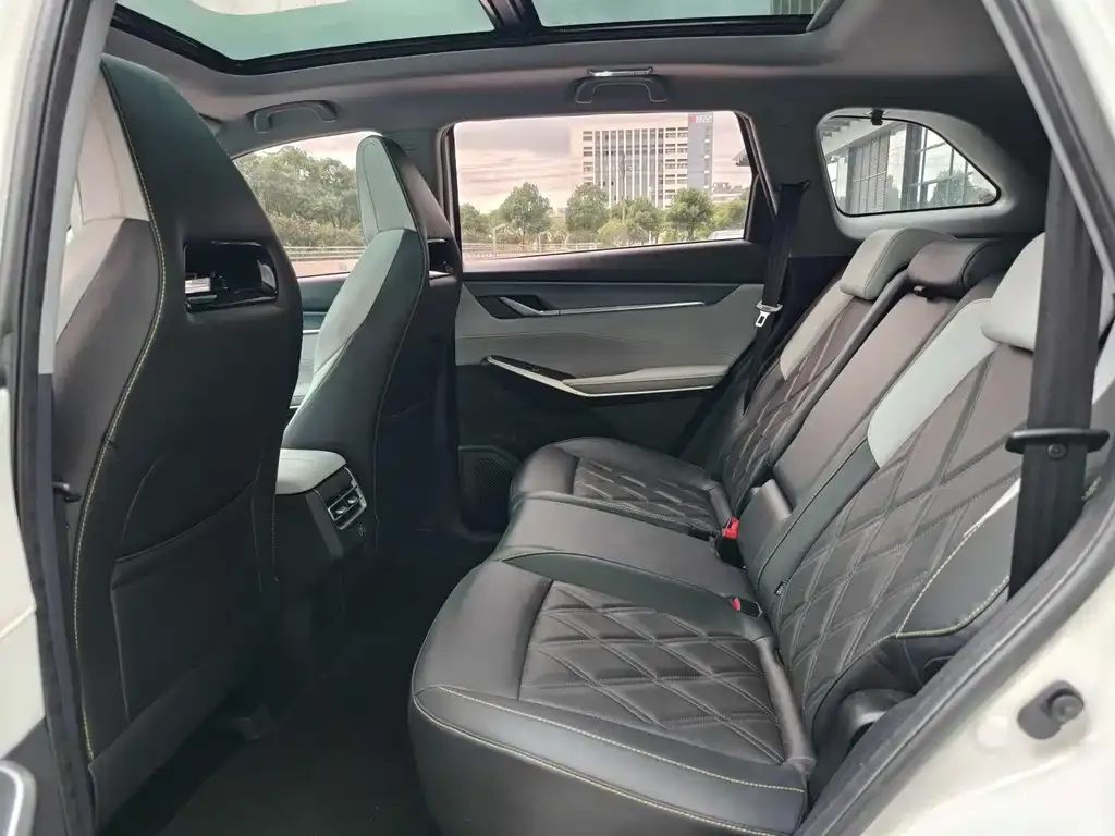 Changan CS75PLUS — фото 10