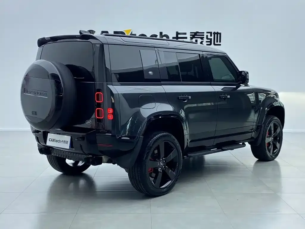 Land Rover Defender — фото 2