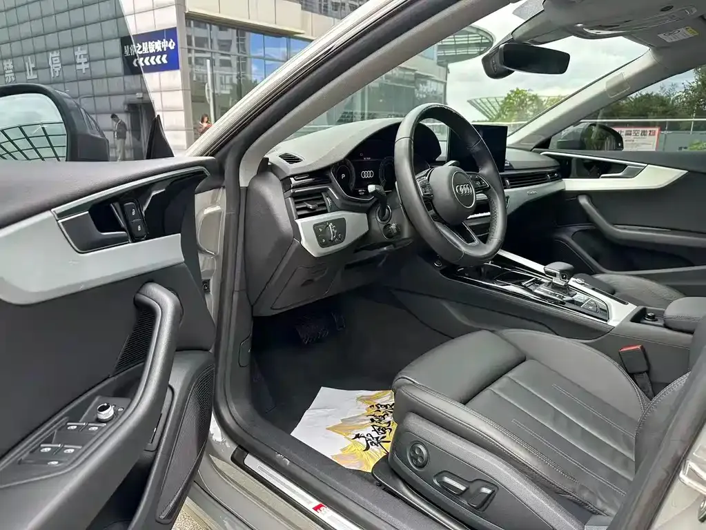 Audi A5 (Import) — фото 3