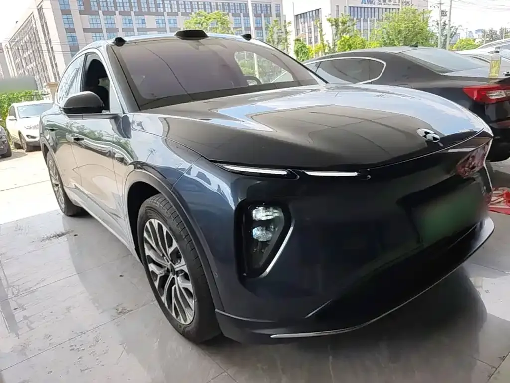 NIO EC6 — фото 8