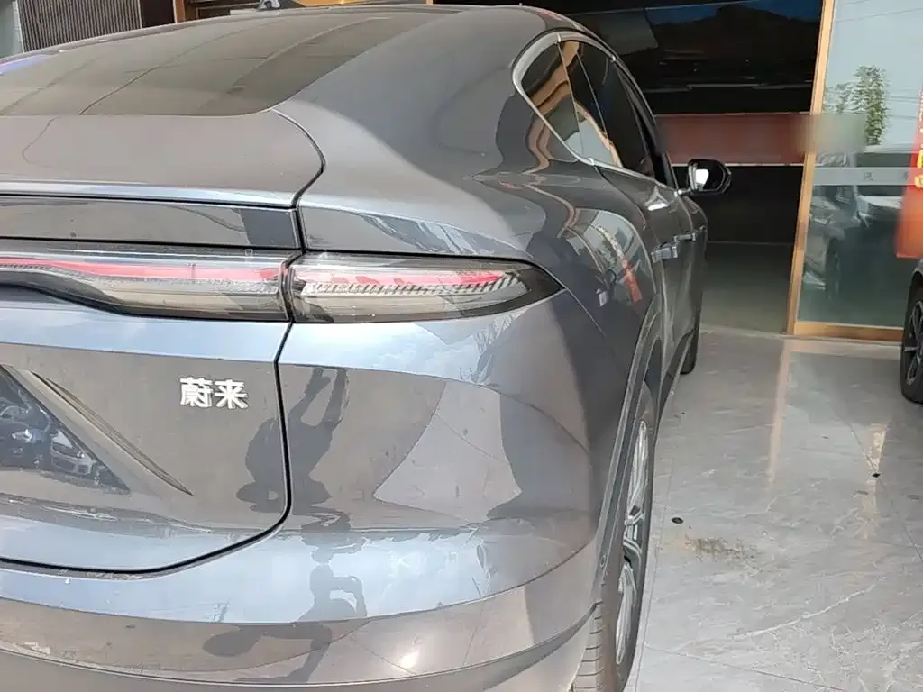 NIO EC6 — фото 10