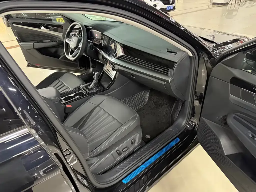 Volkswagen Passat — фото 6