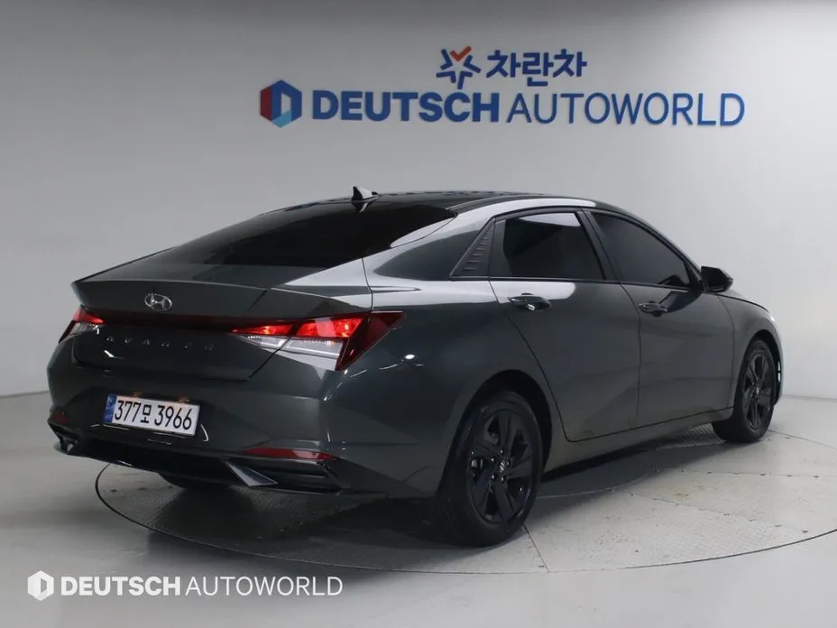 Hyundai AVANTE — фото 3