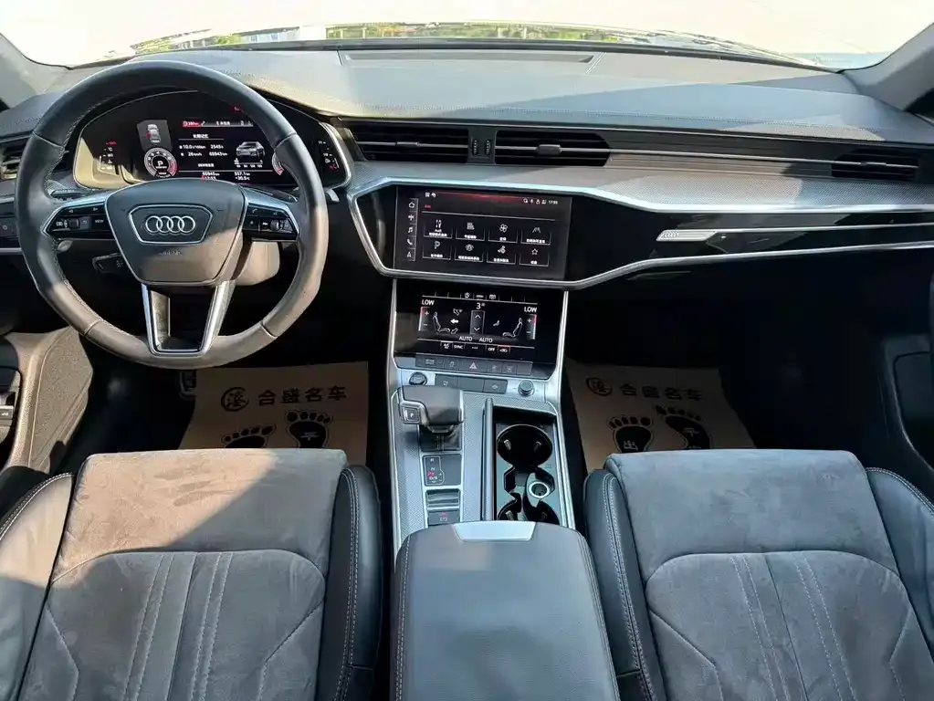 Audi A6L — фото 8
