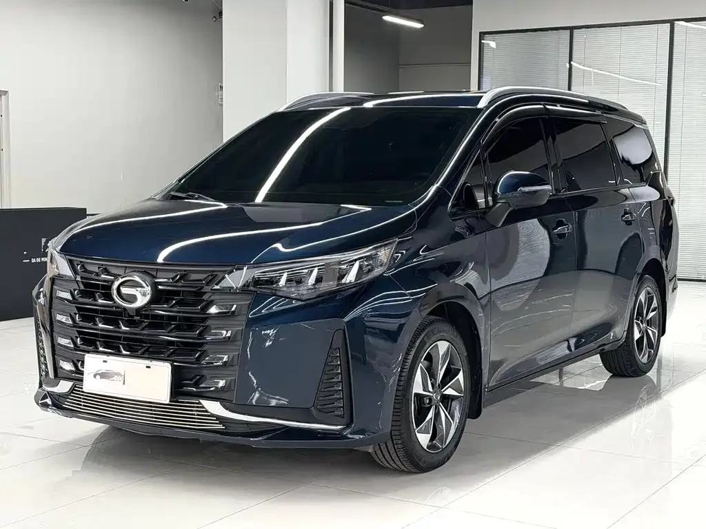 GAC Motor Trumpchi M6 — фото 1