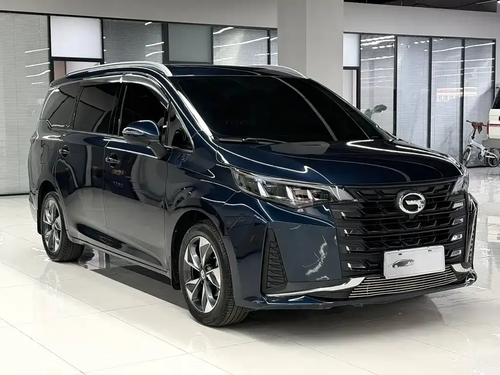 GAC Motor Trumpchi M6 — фото 3
