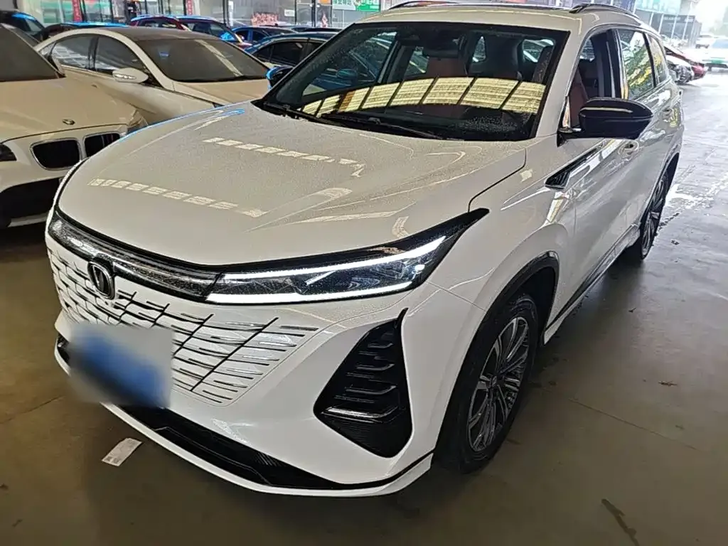Changan CS75PLUS — фото 9