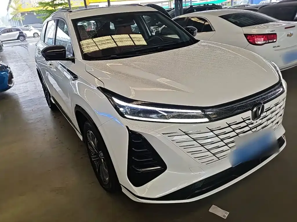 Changan CS75PLUS — фото 7