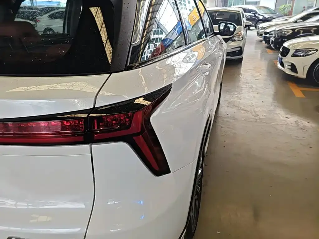 Changan CS75PLUS — фото 10