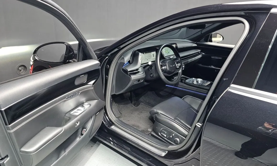 Genesis G90 — фото 9