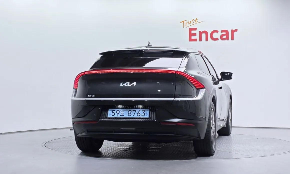 Kia EV6 — фото 3