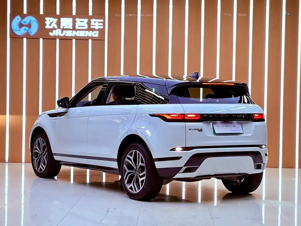 Land Rover Evoque PHEV — фото 4